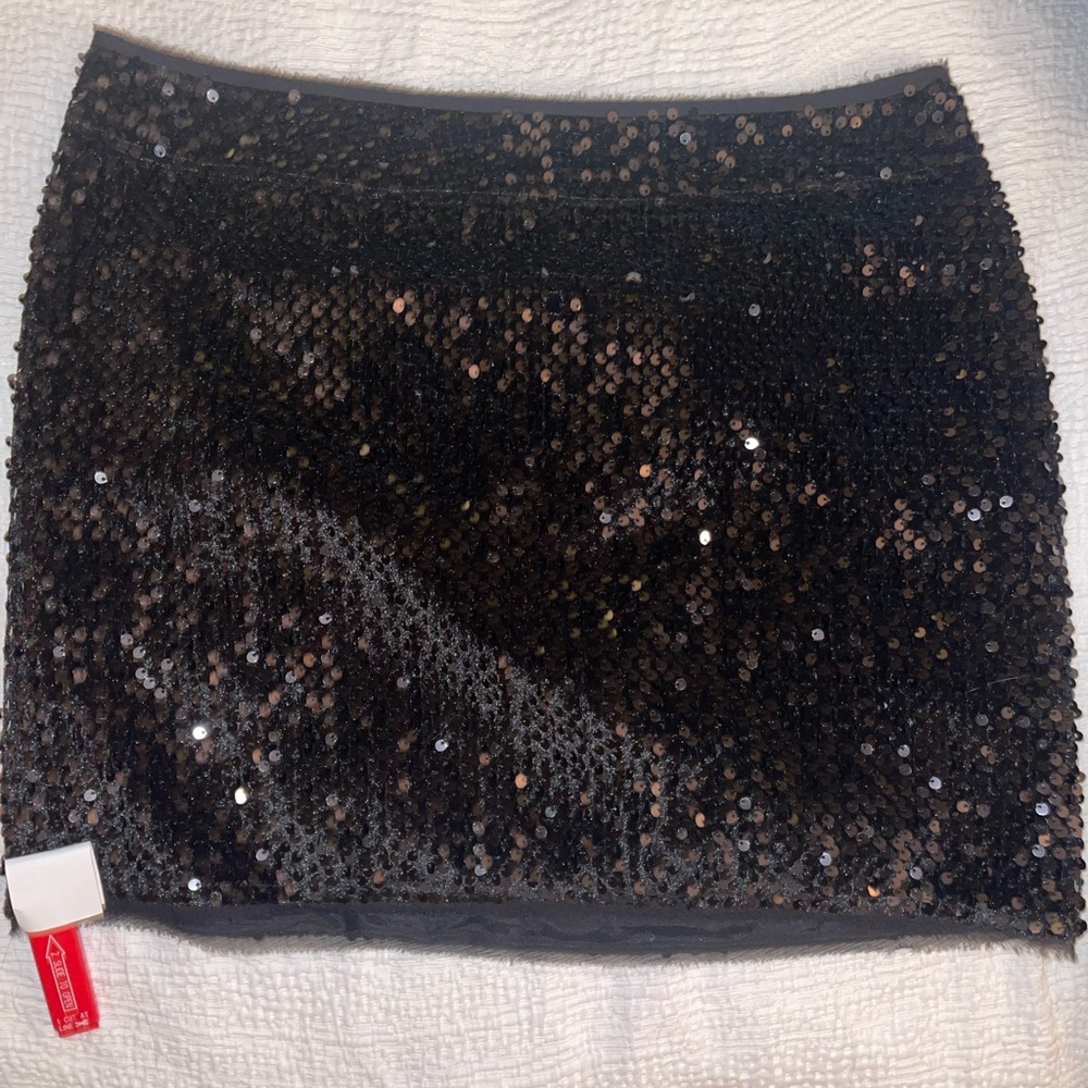 NEW Beautiful Zadig & Voltaire black sequin skirt